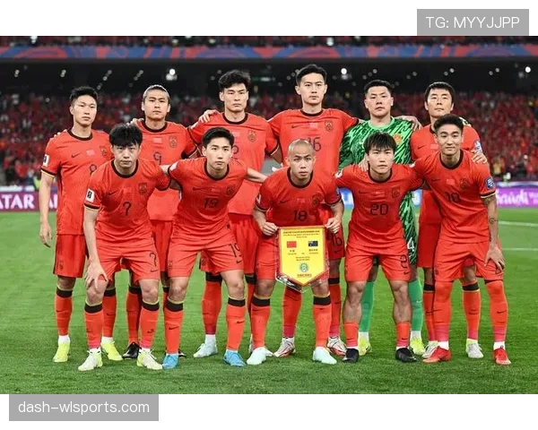 法国男足在近期国际比赛中显露阵容调整与竞技状态变化,当前正处在欧锦赛备战关键阶段。